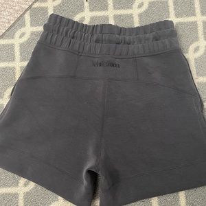 **on hold*Lululemon Soft Ambitions High Rise-short